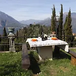 Varenna Castle Amazing Lake View * Perledo