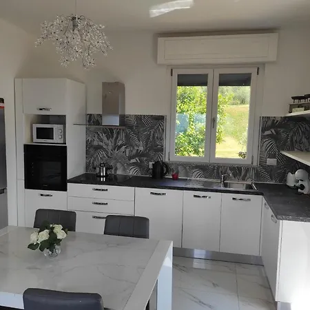 Varenna Castle Amazing Lake View * Perledo