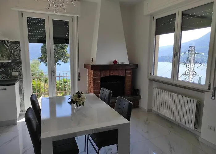 Varenna Castle Amazing Lake View * Perledo