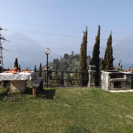 Varenna Castle Amazing Lake View * Perledo