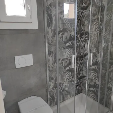 Varenna Castle Amazing Lake View * Perledo